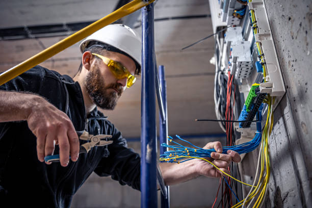 Best Affordable Emergency Electrician  in Cornwall, PA